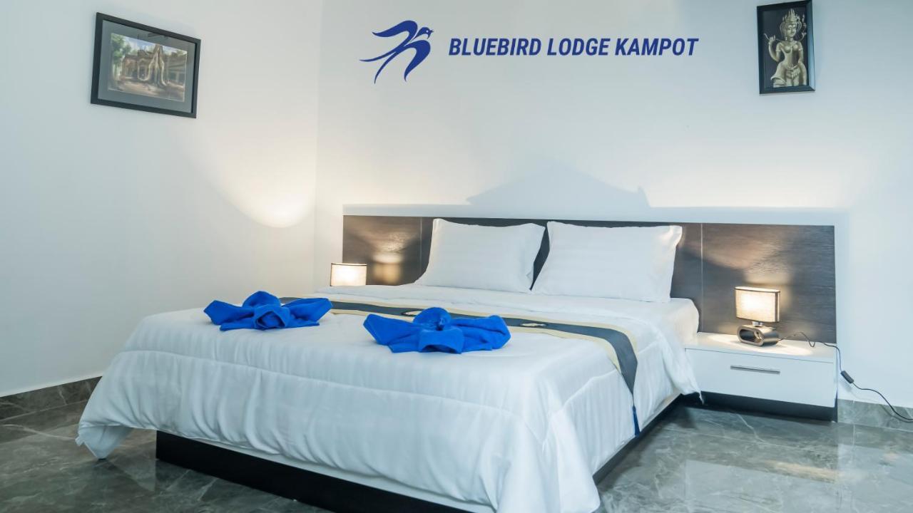 Bluebird Lodge Kampot Exterior photo