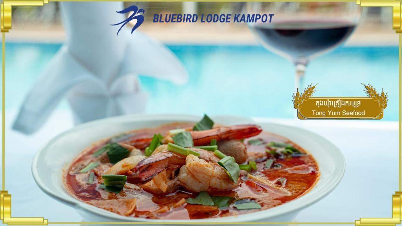 Bluebird Lodge Kampot Exterior photo